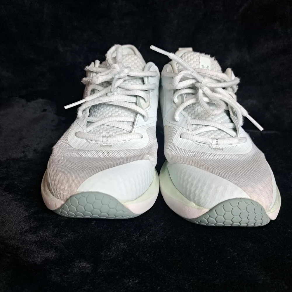 Under Armour HOVR‎ Women's Size 8 Blue White Running Shoes Sneakers.
